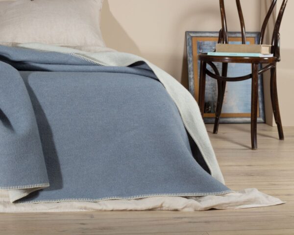 Wool Bed Blanket in blue | MoST
