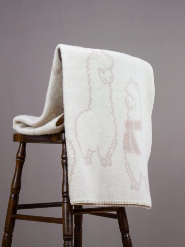 alpacas-stoel-jpg