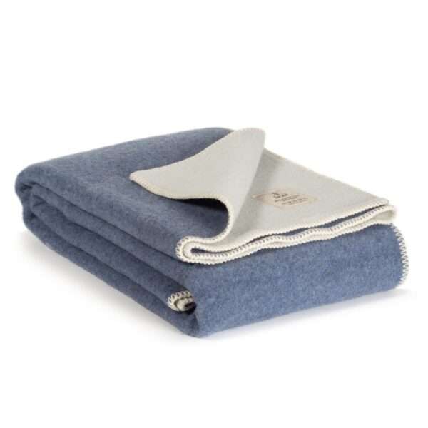 Merino wool blanket in blue and white | MoST