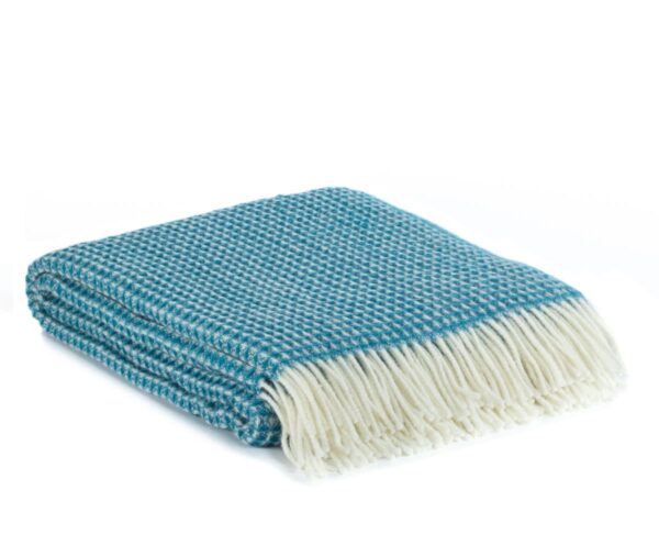 Blue waffle throw of pure wool | MoST