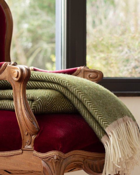 Wool throw blanket Denver olive