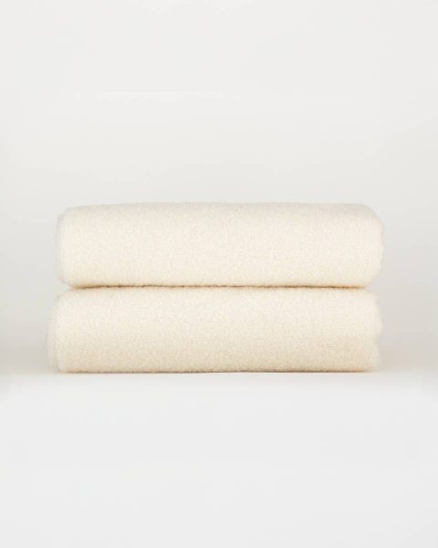 Wool bouclé throw blanket PARIS white