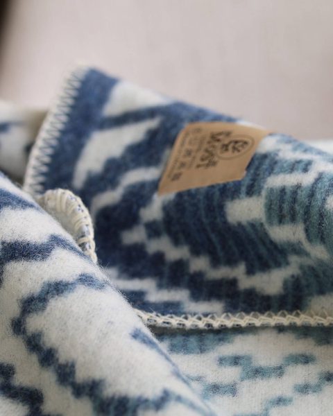 Wool bed blanket SYNE VYR – double – blue