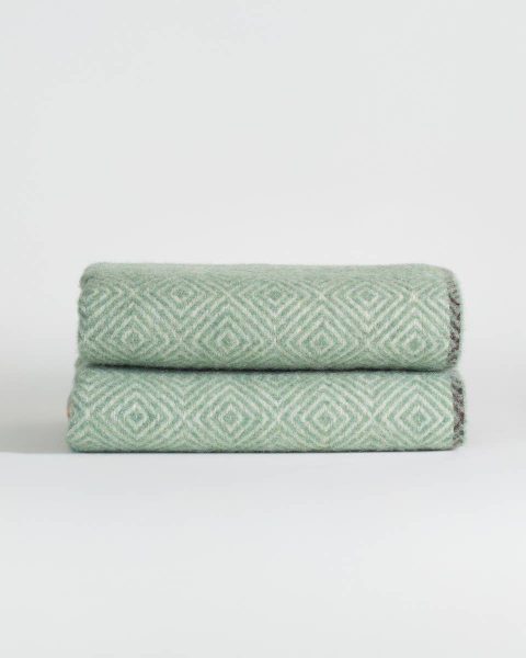 Wool throw blanket VENEZIA Mint